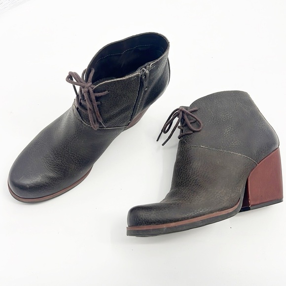 Kork-Ease Roana Lace Up Wedge Booties size 8.5 Brown - Picture 4 of 13